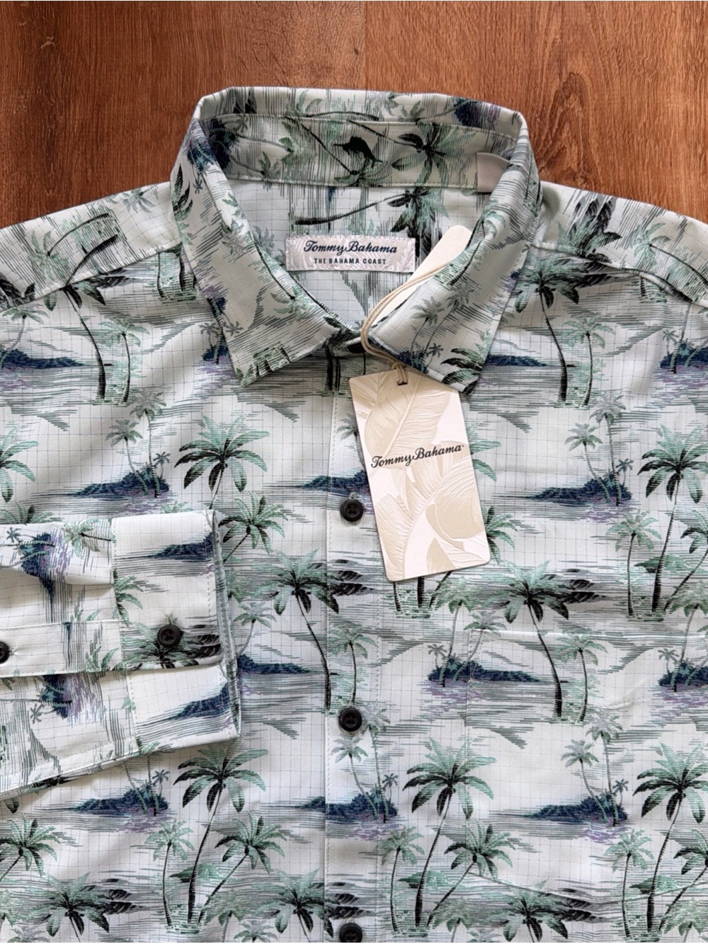 Tommy Bahama The Bahama Coast Oceanic Oasis Mens M Button Up Shirt Long Sleeve